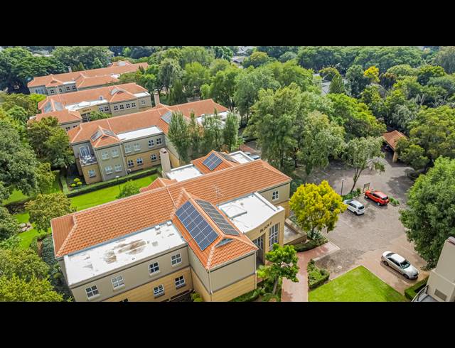 127M² OFFICE TO LET IN FERNDALE